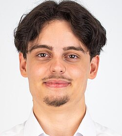 Leon Rozboril